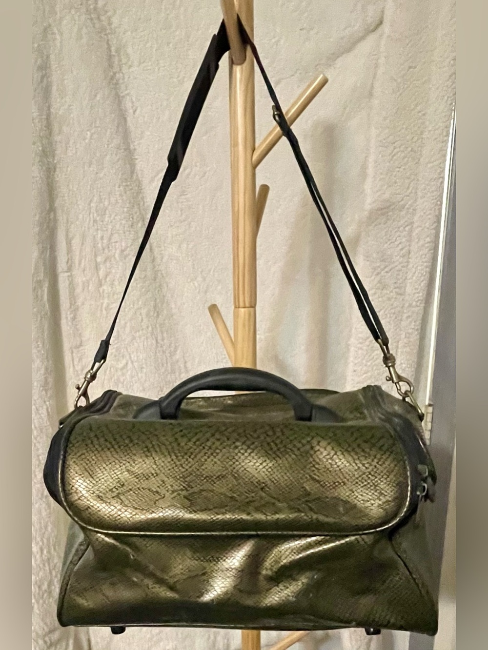 Cynthia Rowley Beauty Olive Green And Black Vintage Makeup Bag